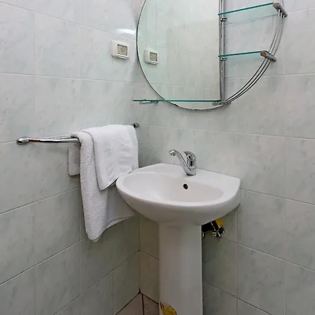 Secluded House With A Parking Space Dolenja Vas, Istria - Sredisnja Istra - 24528