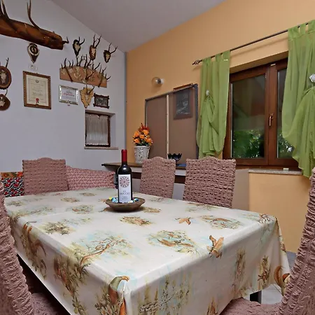 Secluded House With A Parking Space Dolenja Vas, Istria - Sredisnja Istra - 24528 別荘
